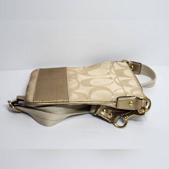 Coach Gold Metallic Signature C Crossbody *Cream/Gold* EUC - Picture 6 of 15